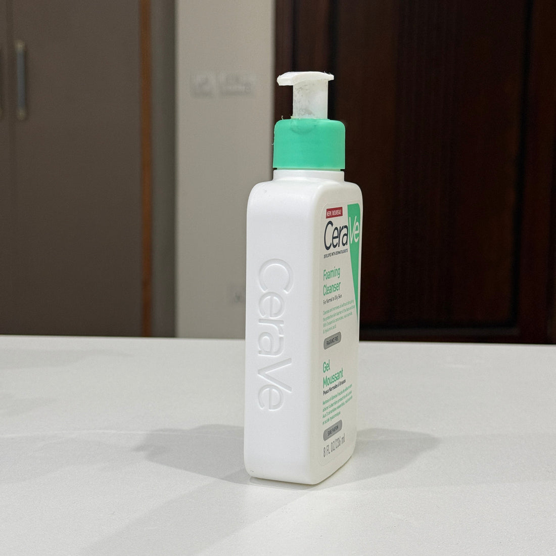 Foaming cleanser