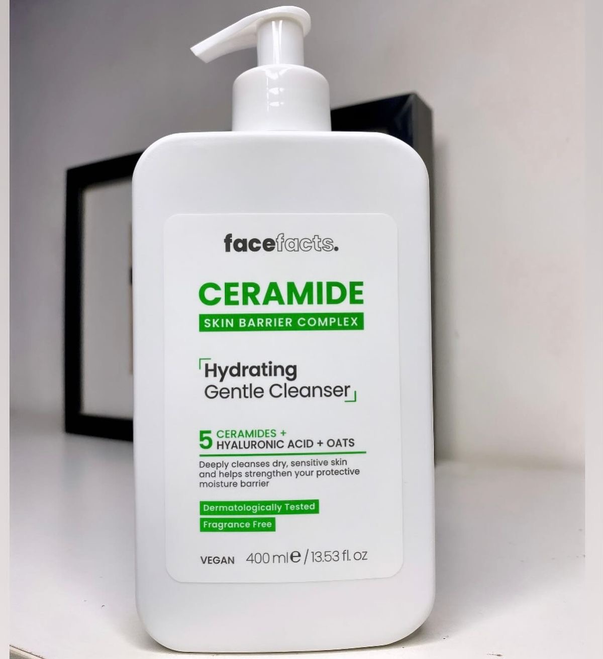FaceFacts Ceramide Skin Barrier Complex Hydrating Gentle Cleanser (200ml / 6.76 US fl. oz.)