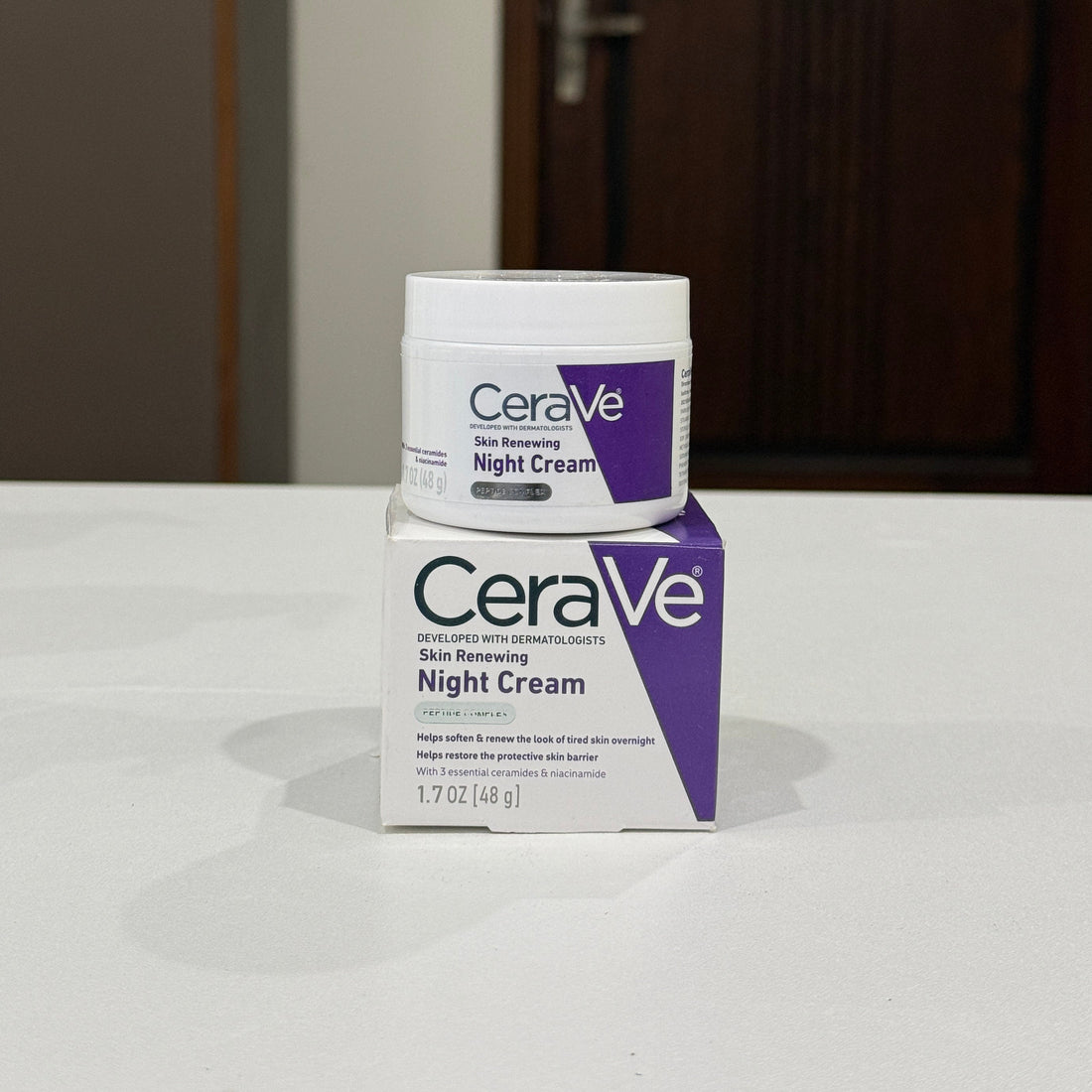 Skin renewing night cream 
