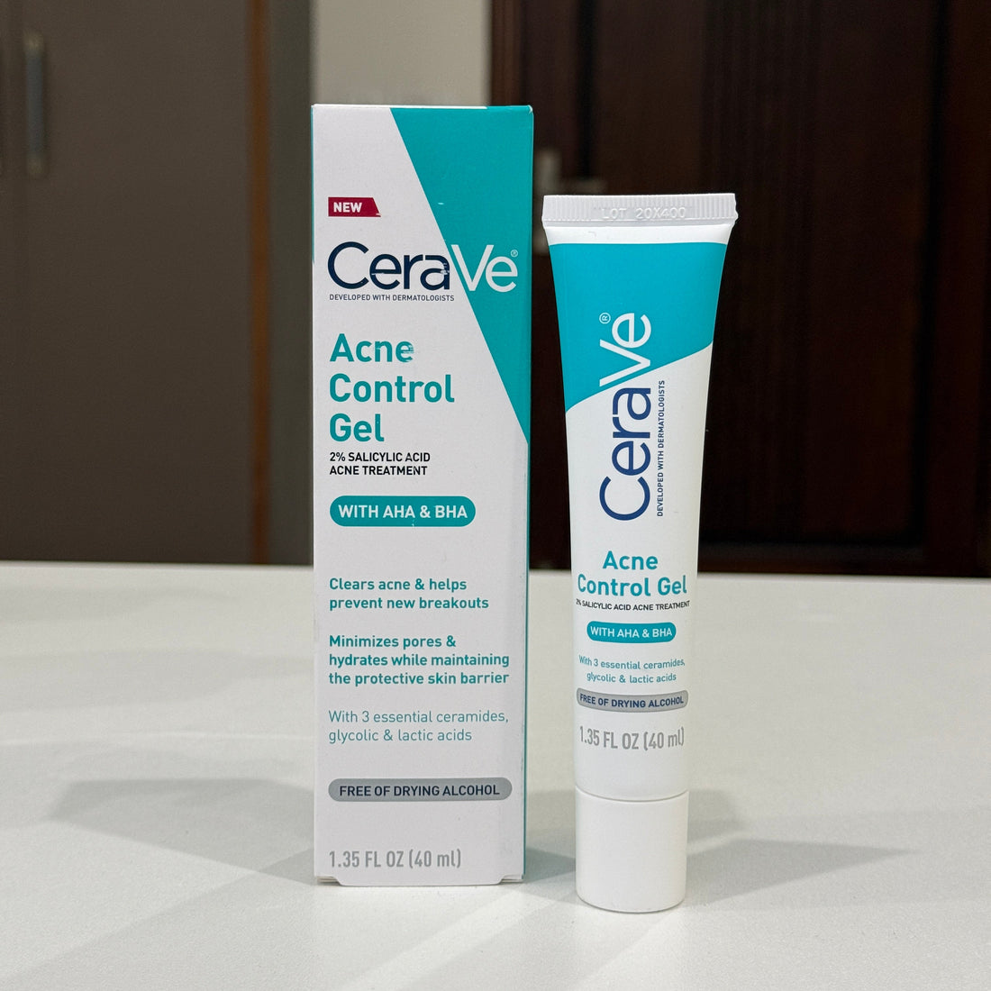 Acne control gel